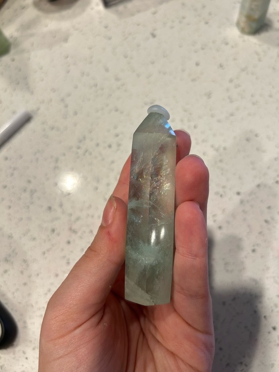 HUGE RAINBOWS Green Fluorite Point Crystal Tower - Picture 9 of 10